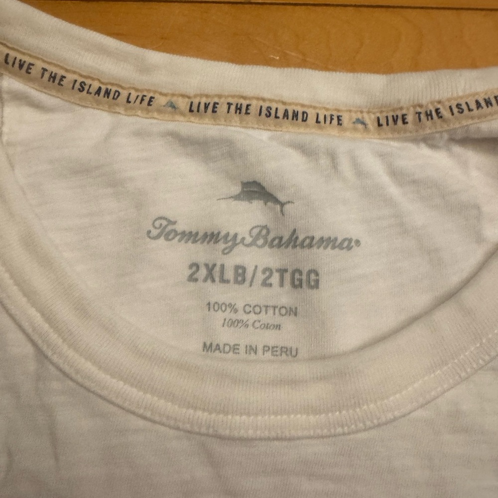 Tommy Bahama White Long Sleeve Shirt with Red Accent - Picture 3 of 4